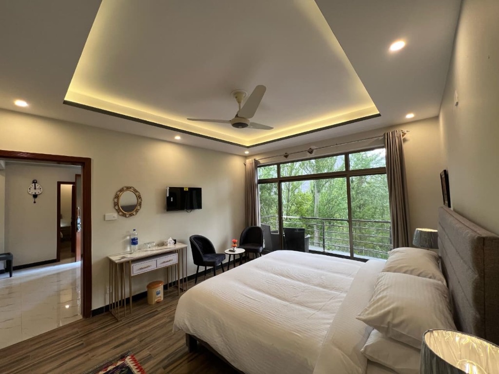 Deluxe Room Interior