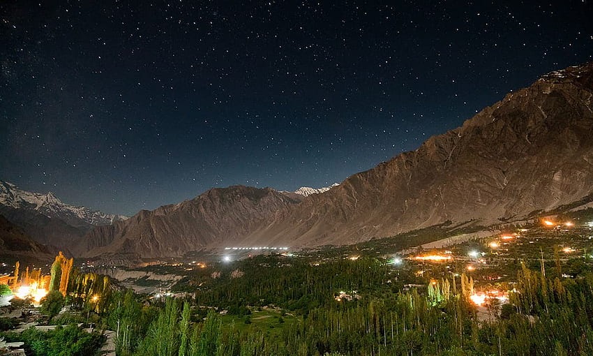 Hunza Valley Mountain Scenery
